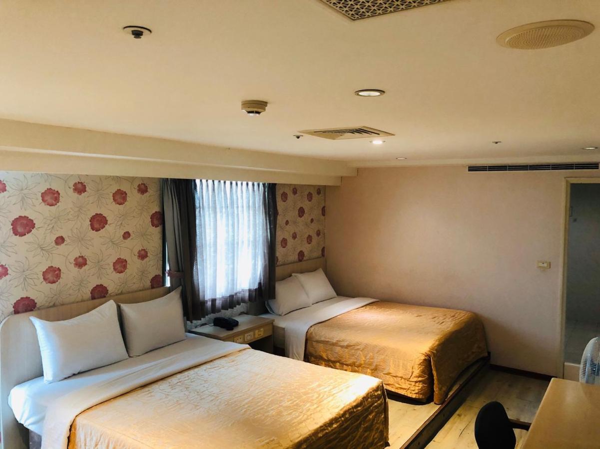 Jing Chech Hotel Каосюн Екстериор снимка