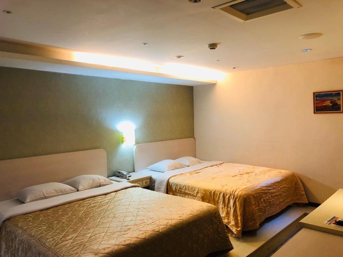 Jing Chech Hotel Каосюн Екстериор снимка