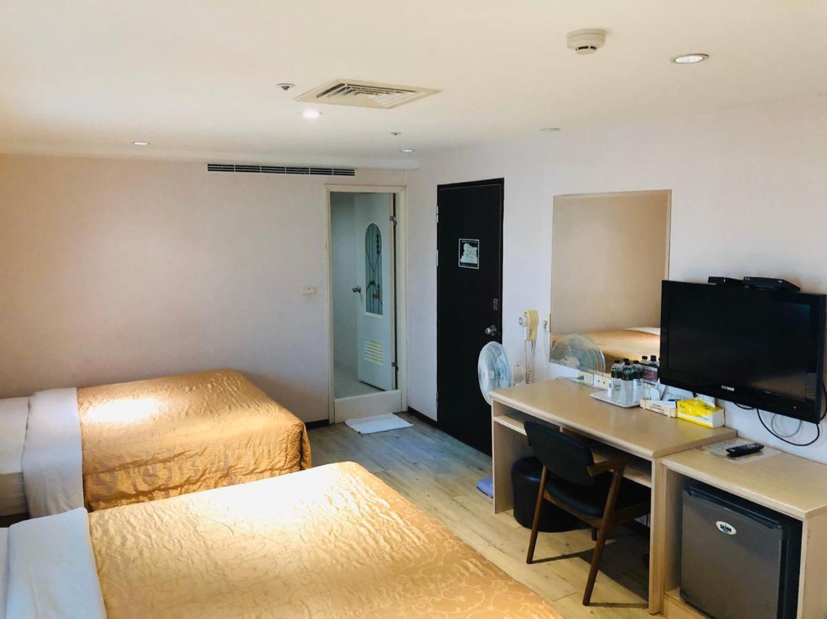 Jing Chech Hotel Каосюн Екстериор снимка